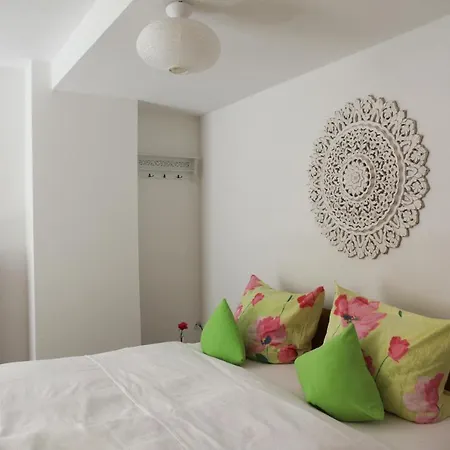 Daire Schoenes In Der Altstadt Von