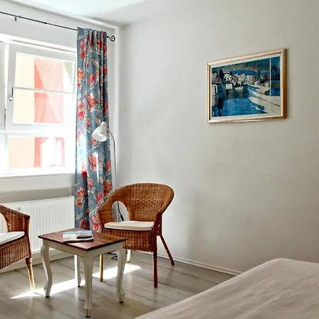 Schoenes In Der Altstadt Von * Meersburg